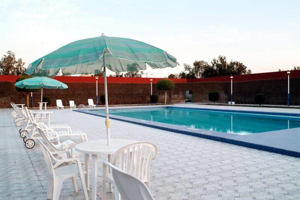 Dammam Hotel Luaran gambar